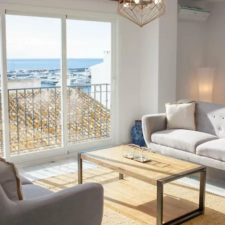 Banus Duplex Waterfront Apartment Marbella